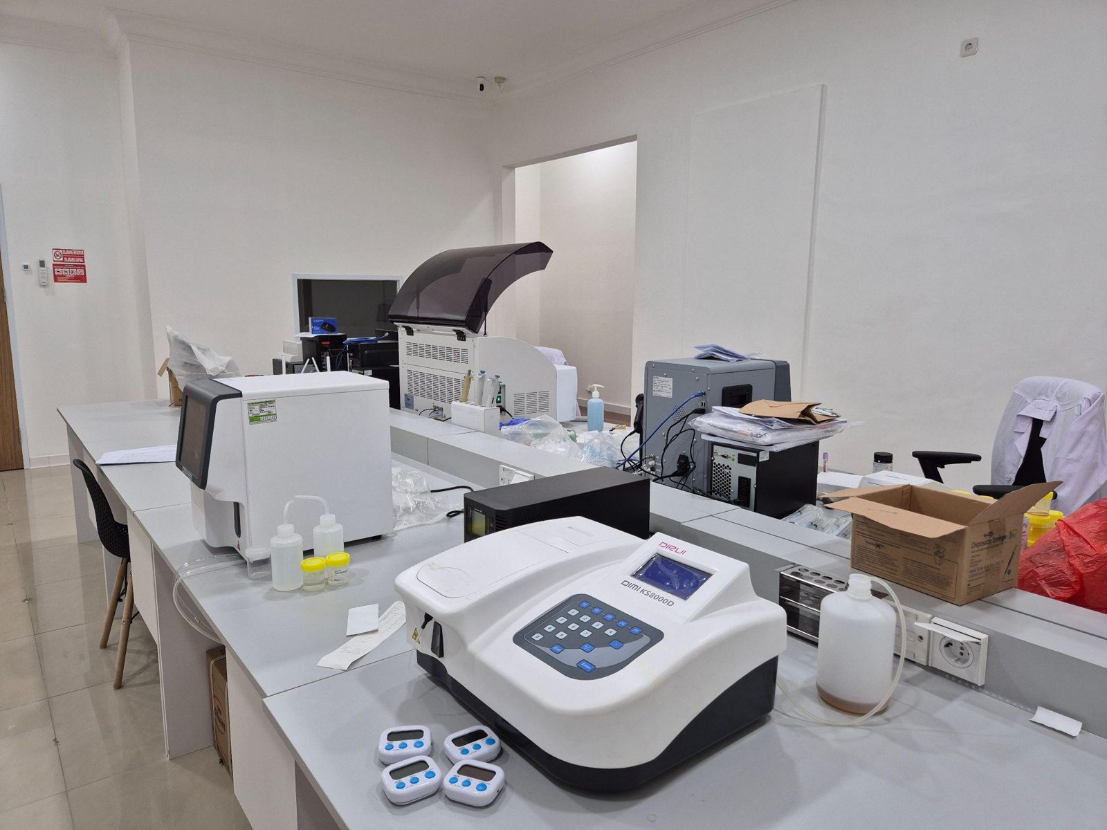 Diagnostic lab